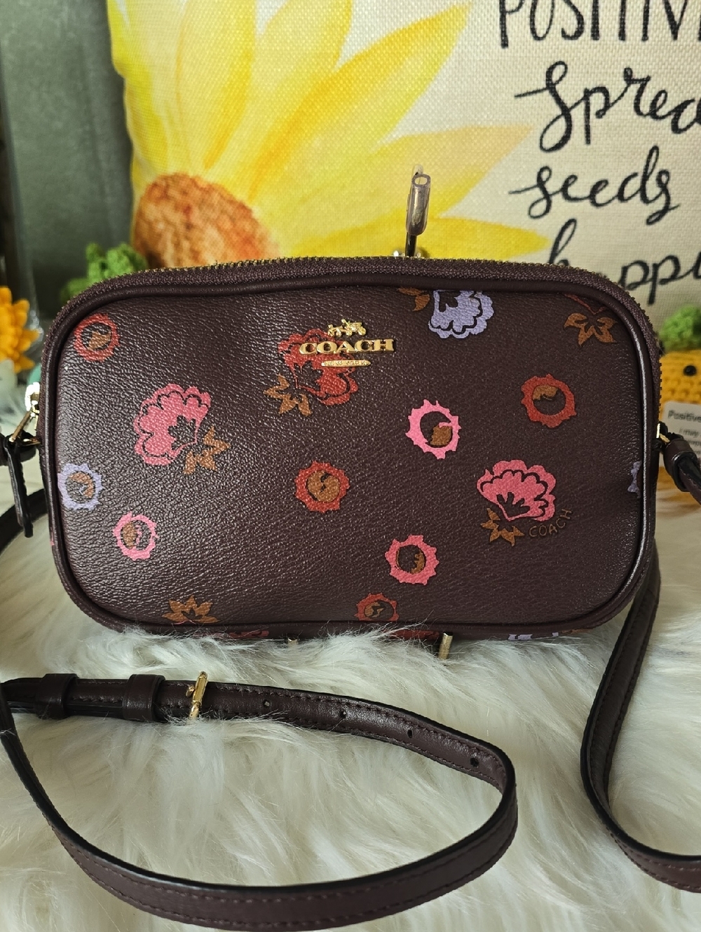 COACH EUC Brown Floral Crossbody Bag Double Zip